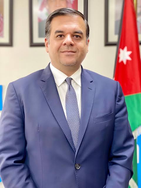 إشادة بقرار الخضير الاستقالة من منصبه مستشارًا والاستمرار مديرًا لبرنامج مهرجان جرش